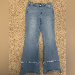 Wide-leg Jeans